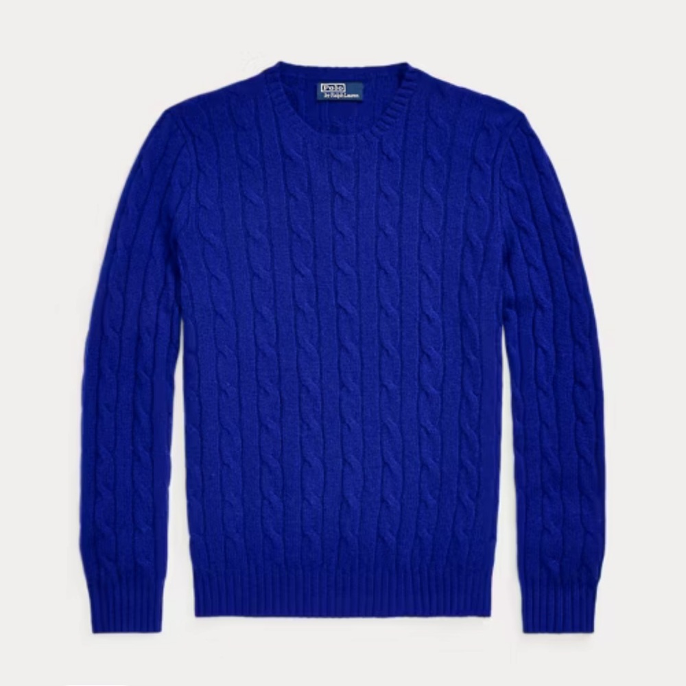 The Iconic Cable-Knit Cashmere Sweater - Picture 2 of 7
